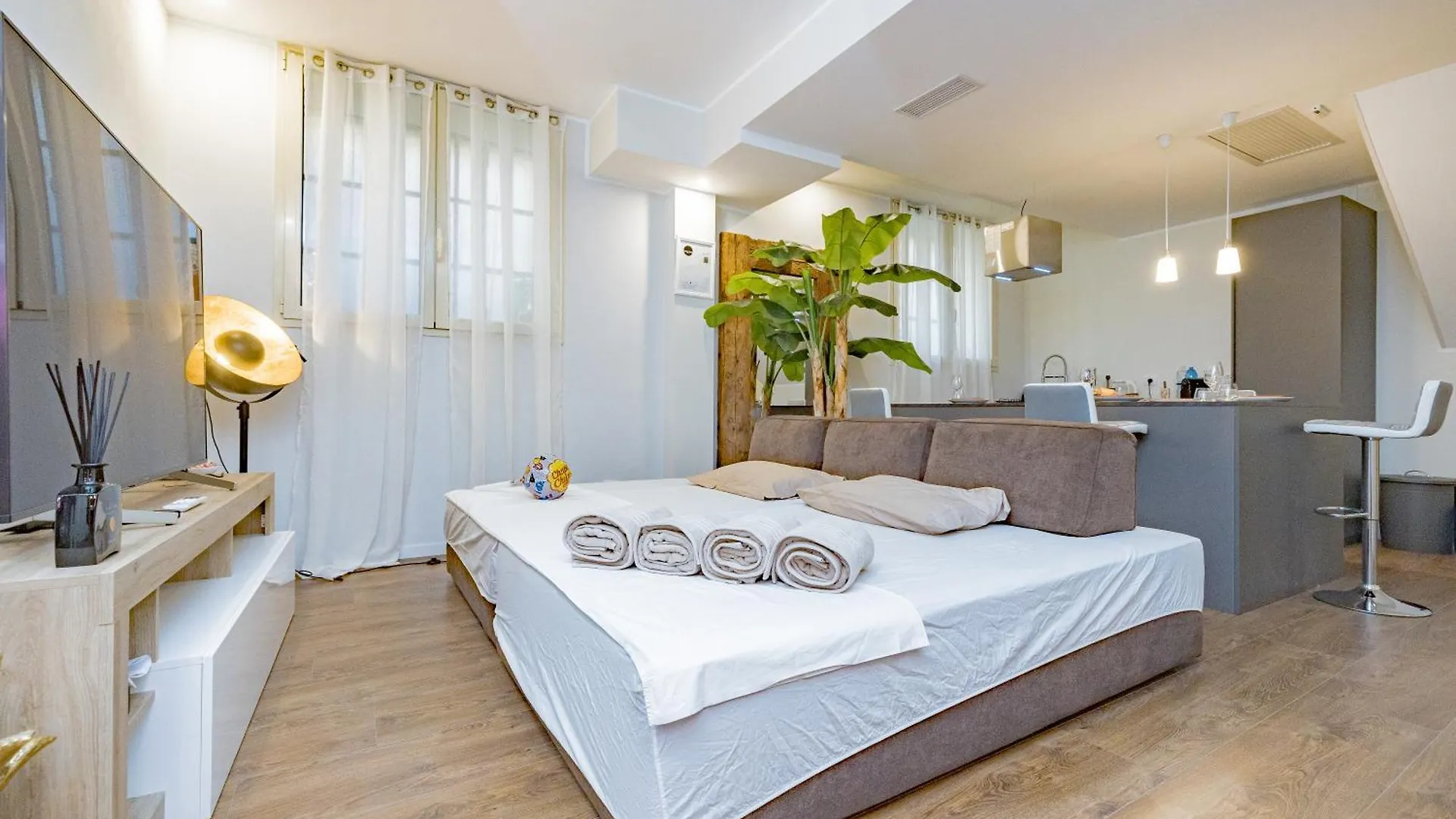 Porta Venezia - Suite W/Sauna Milán