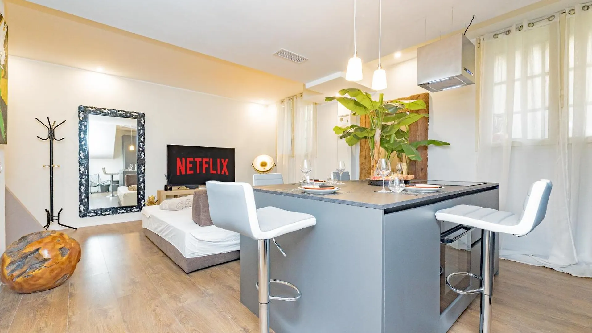 Apartment Porta Venezia - Suite W/Sauna Milan
